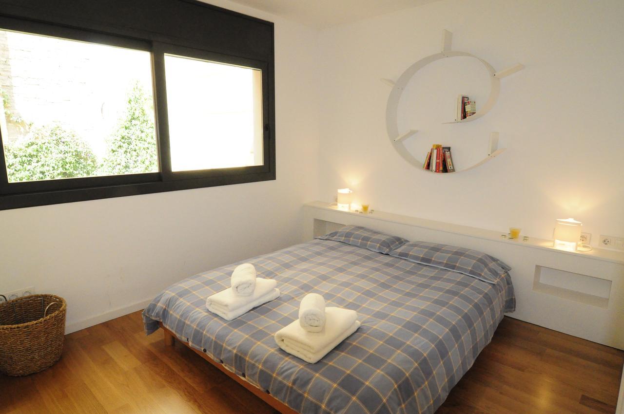 Ferienwohnung Rentbcn Gracia Deluxe Barcelona Exterior foto